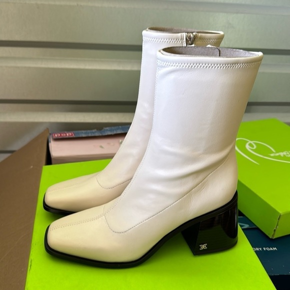 SAM EDELMAN Women's Wells Block-Heel Booties - Picture 6 of 7